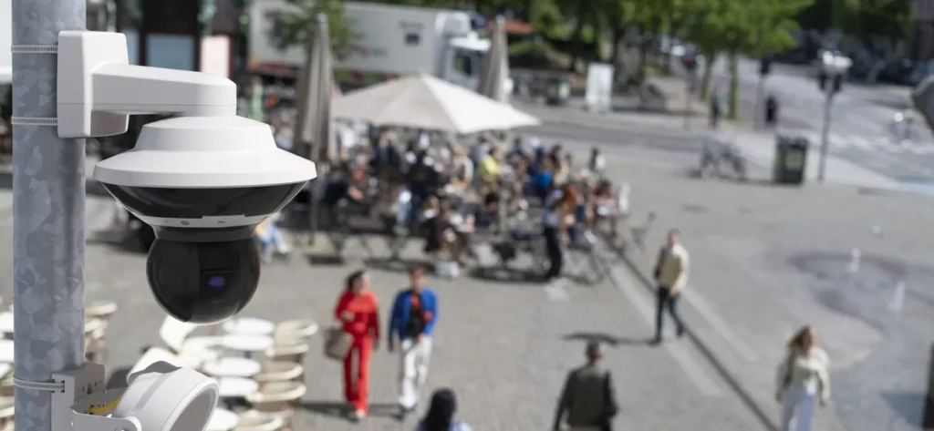 ¿Es legal grabar con cámaras de seguridad en la vía pública?